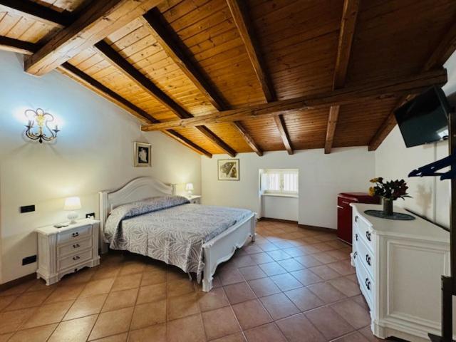 Casa Pepe - Fondi Vertice Rooms Екстериор снимка