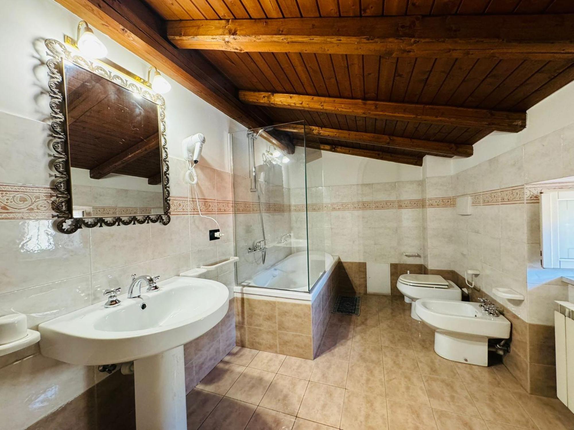 Casa Pepe - Fondi Vertice Rooms Екстериор снимка