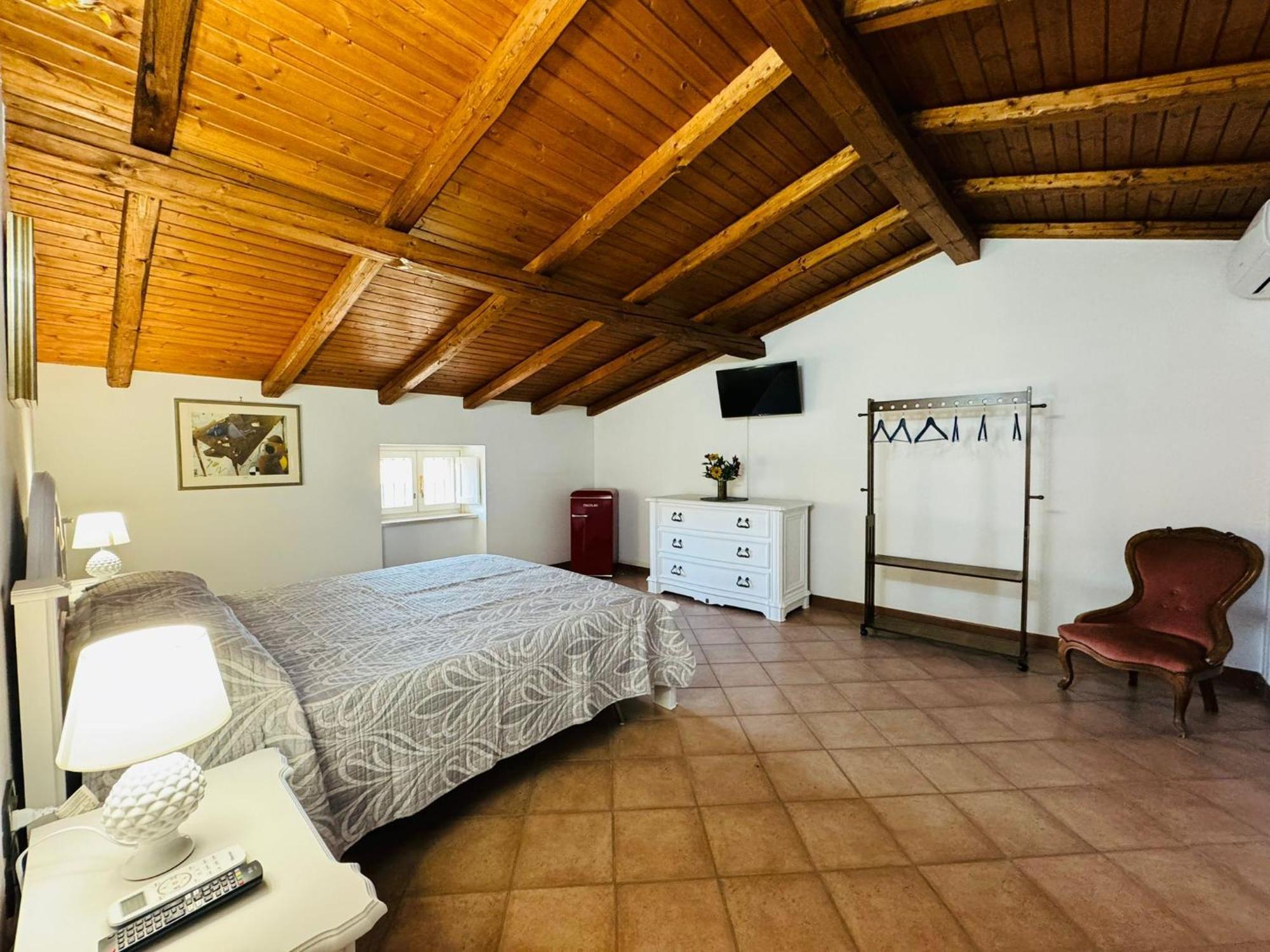 Casa Pepe - Fondi Vertice Rooms Екстериор снимка